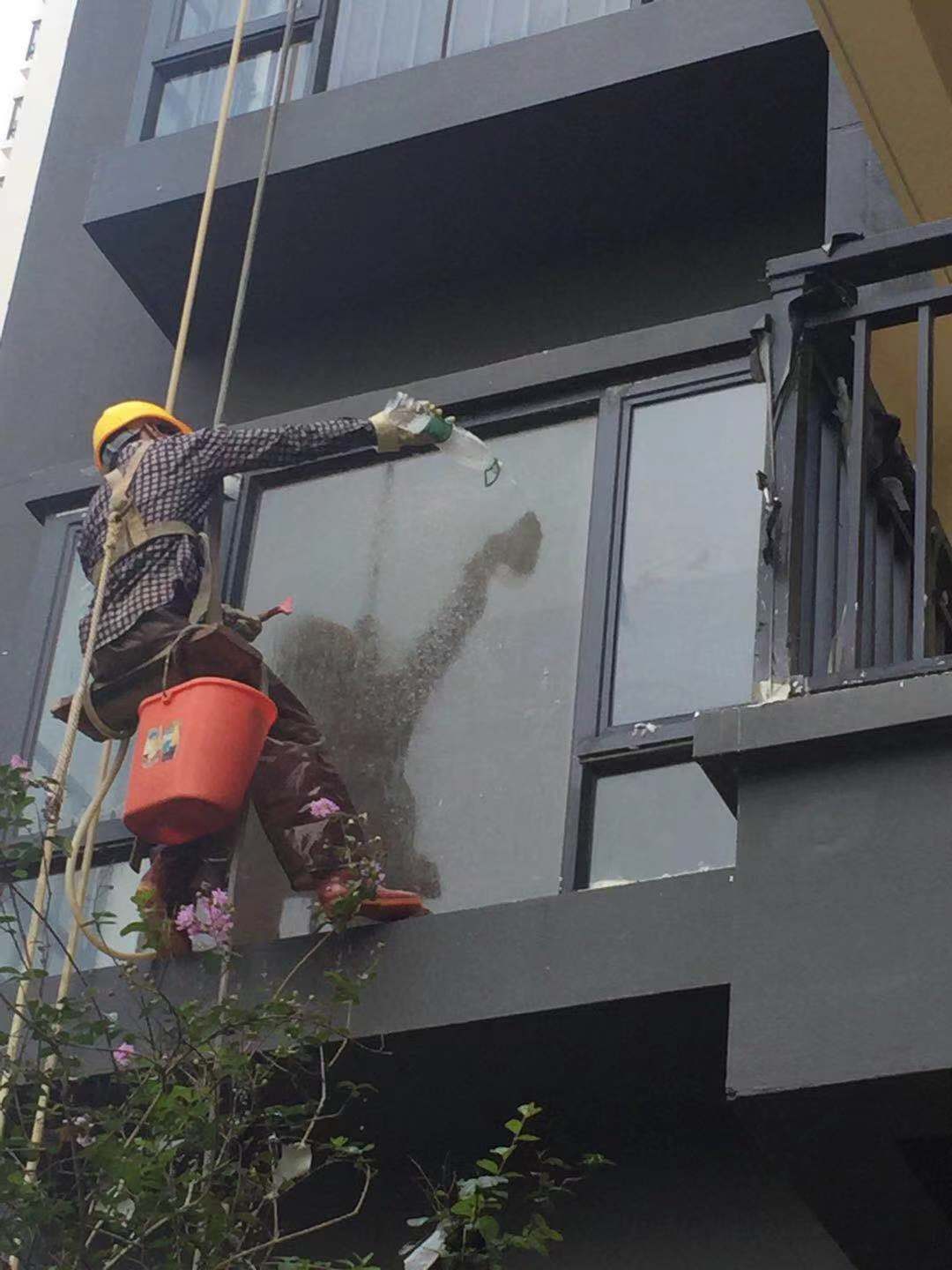 外墻清洗